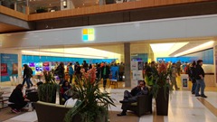 Microsoft-Store-Surface-Bellevue-4