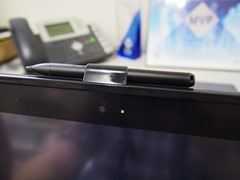 Fujitsu Stylistic Q702 Bump Case Front Pen