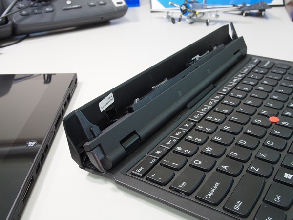 Lenovo Helix Windows 8 Tablet